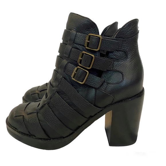 Modern Vice Cleopatra Black Leather Heeled Cutout Ankle Boots Size 8.5”